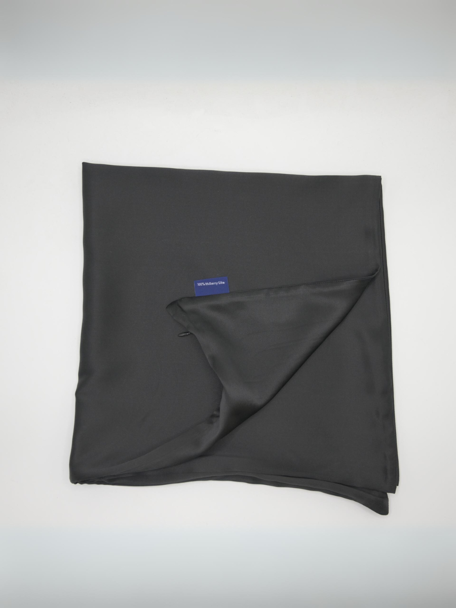 Kissenbezug aus 100 % Maulbeerseide (OEKO-TEX), Schwarz
