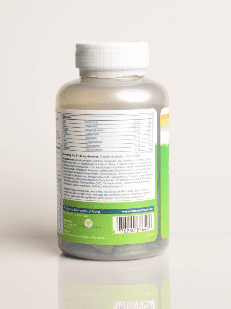 Dose mit weißem Schraubdeckel, grünem Etikett, Nährwertangaben und Barcode